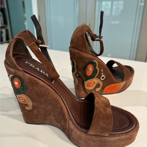 Prada suede wedge sandals. Size 37.5 US 7.5 - Picture 12 of 16